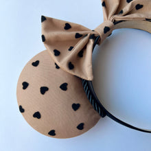 Load image into Gallery viewer, Neutral Black Velvet Hearts Ears