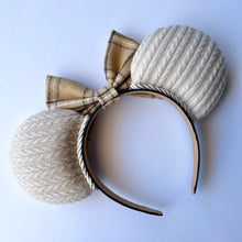 Load image into Gallery viewer, Cozy Cream Flannel Ears