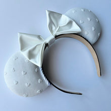 Load image into Gallery viewer, White Velvet Hearts Ears
