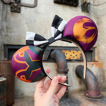 Load image into Gallery viewer, The Artist