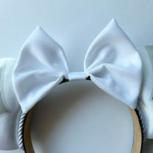 Load image into Gallery viewer, Space Princess